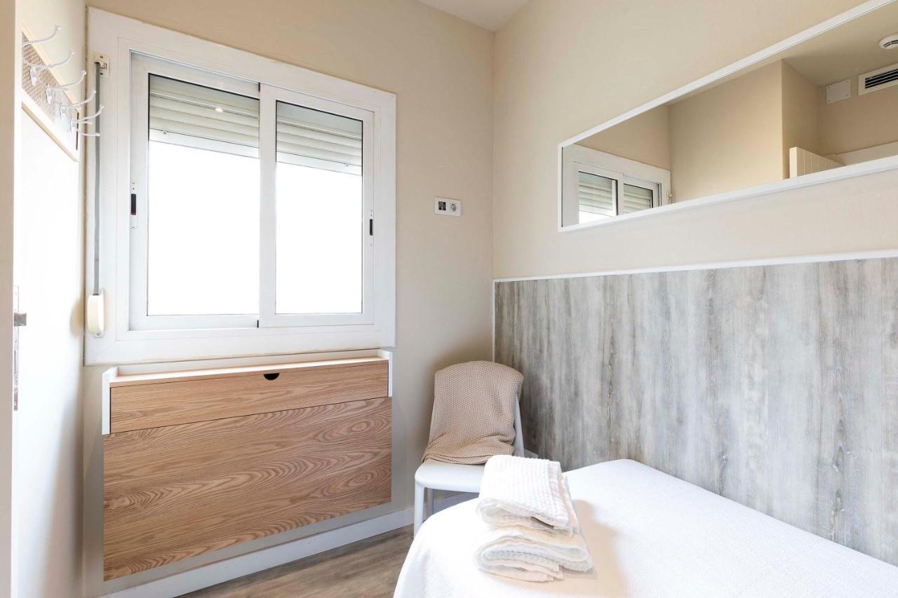 Chic Gran Via Apartment Barcelona Ngoại thất bức ảnh