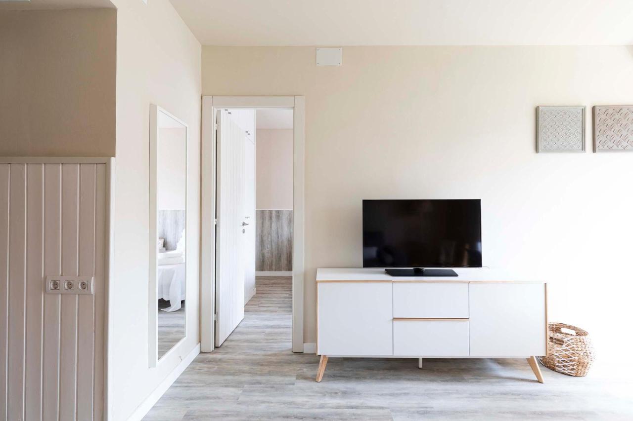Chic Gran Via Apartment Barcelona Ngoại thất bức ảnh