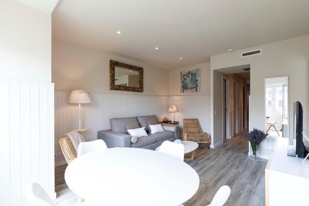 Chic Gran Via Apartment Barcelona Ngoại thất bức ảnh
